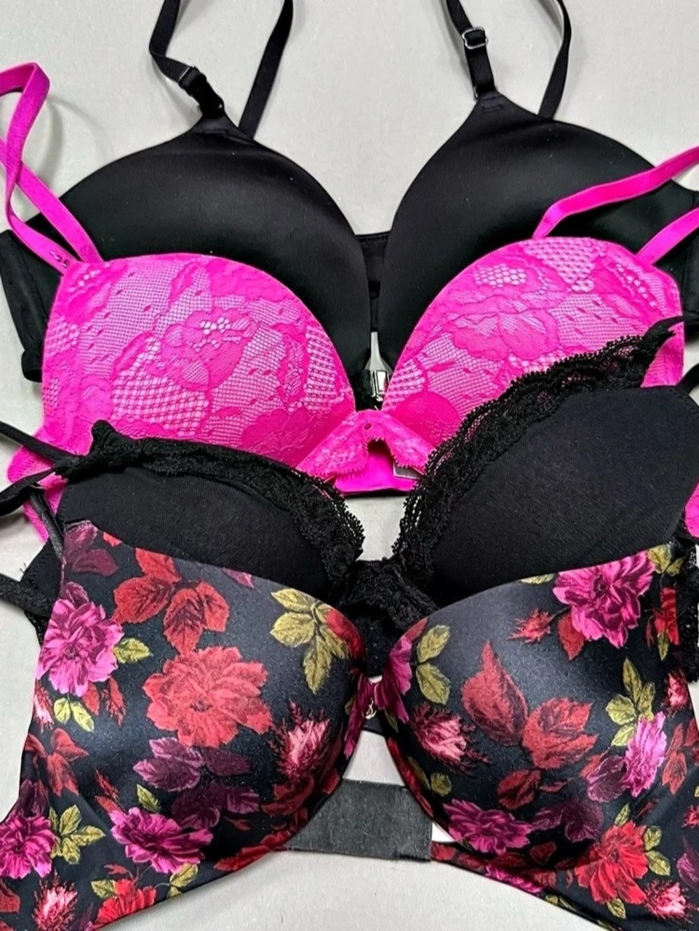 Victoria's Secret Push-Up Bra Floral in Pink & Black Size 36B NWT